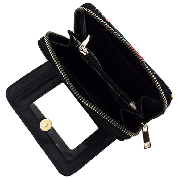 Queen Bee Graffiti Bi-fold Wallet - Picture 4 of 5